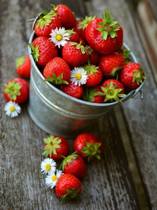 10 Benefits of eating strawberries 🍓